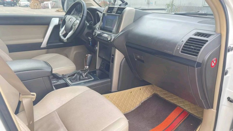 徐州13年丰田普拉多6