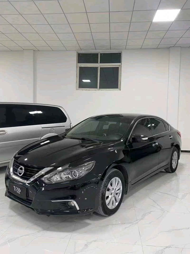 廊坊17年日產天籟2