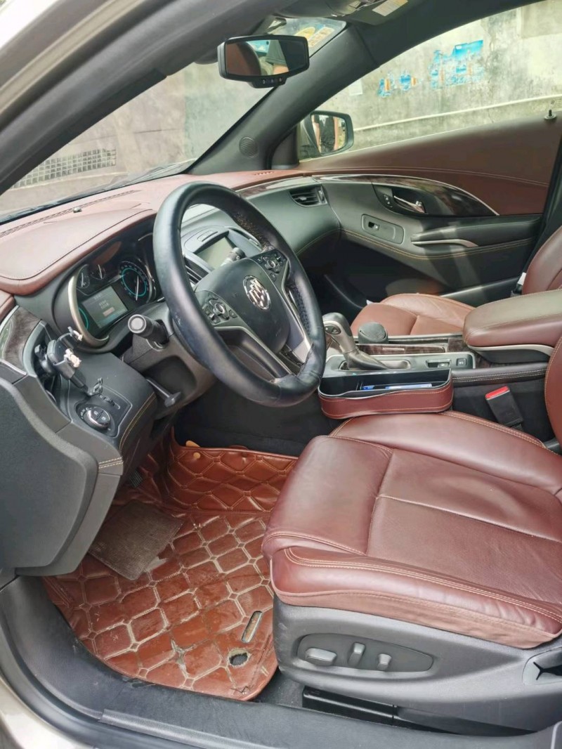 中山14年别克君越7