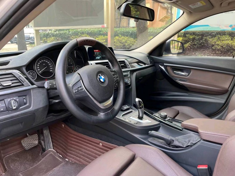 泰州18年宝马3系4