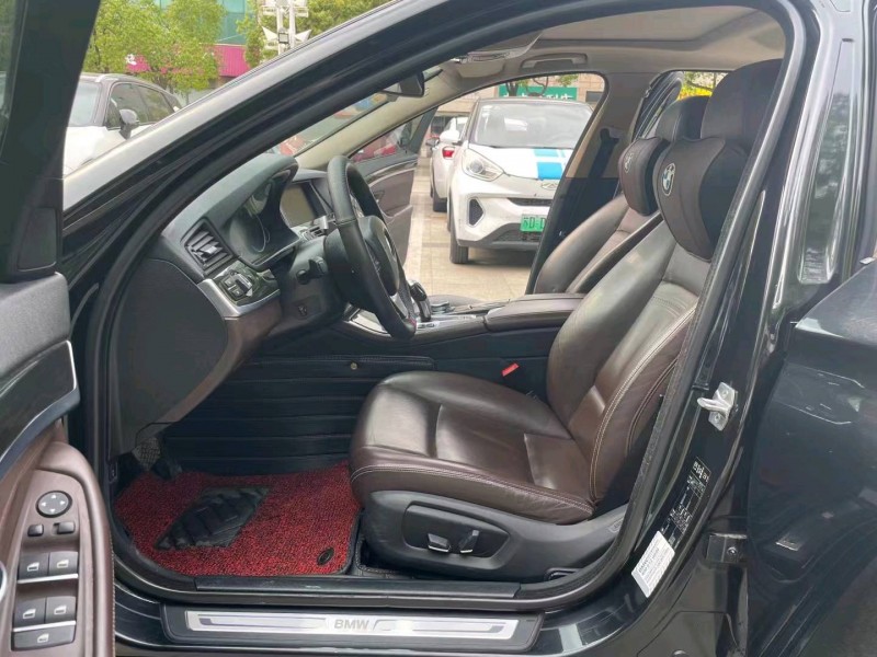 徐州15年宝马5系4