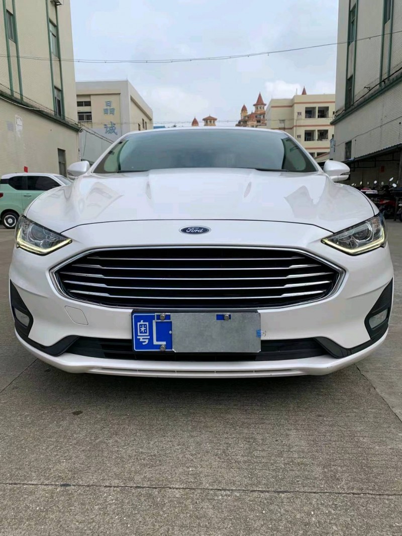 中山18年福特蒙迪欧1