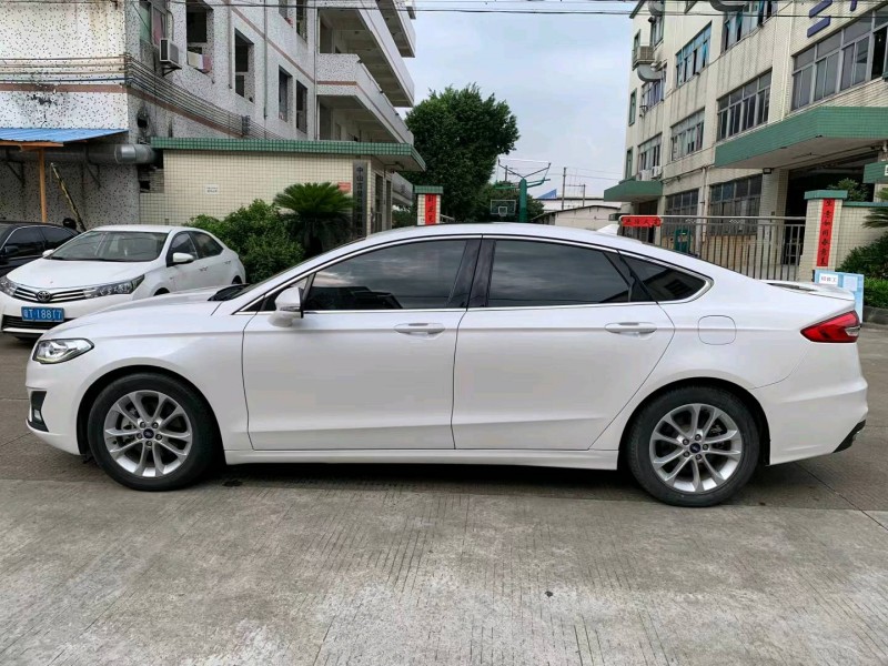 中山18年福特蒙迪欧3