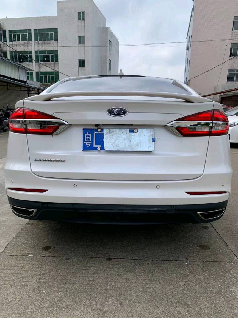 中山18年福特蒙迪欧4