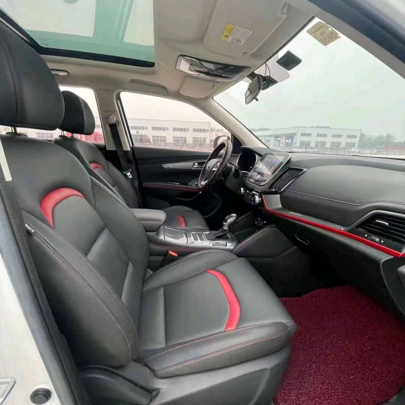 北京18年長安汽車CS557