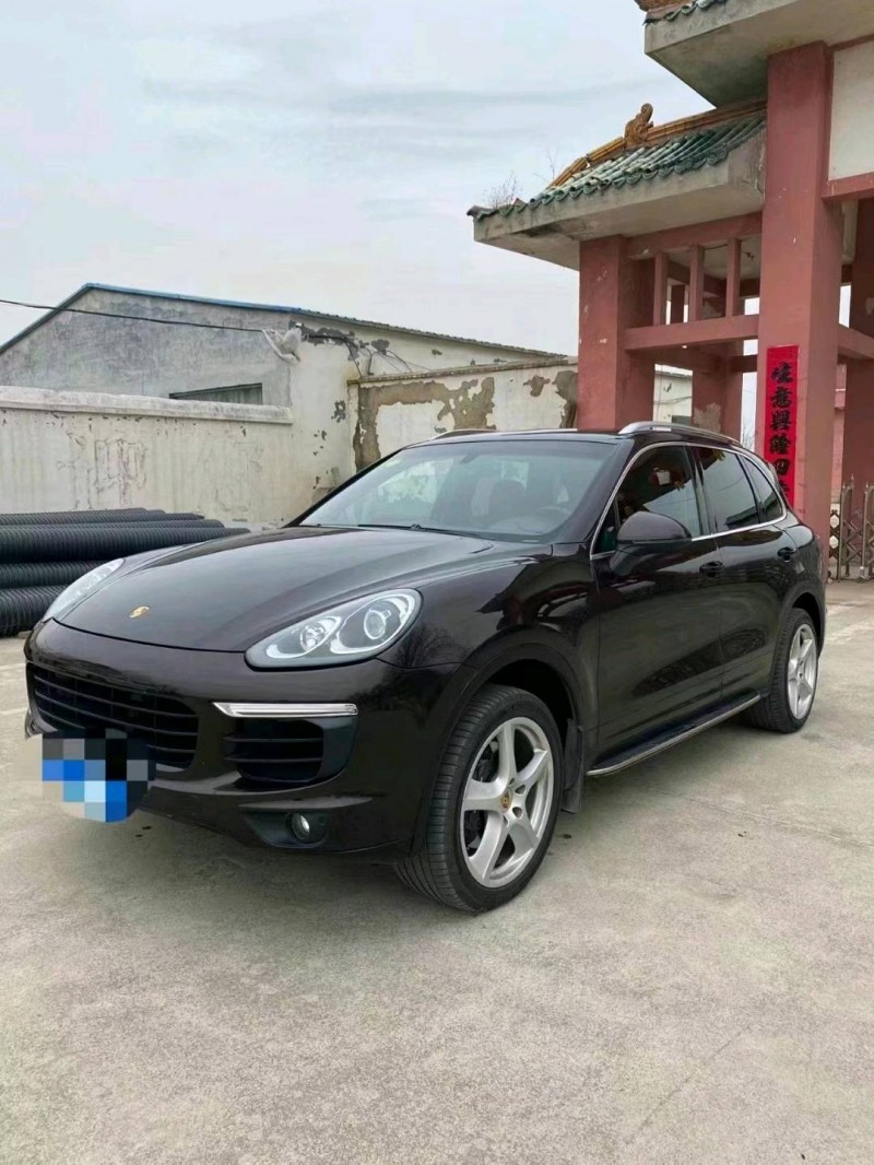 煙臺15年保時捷卡宴5