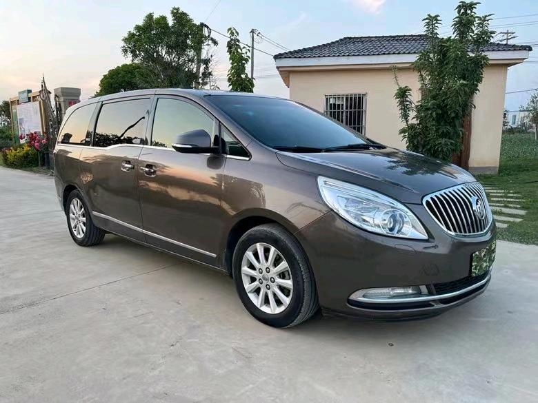 徐州12年别克GL82