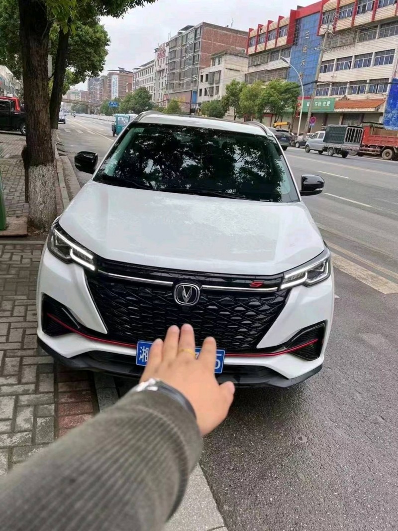 岳陽21年長安汽車CS552