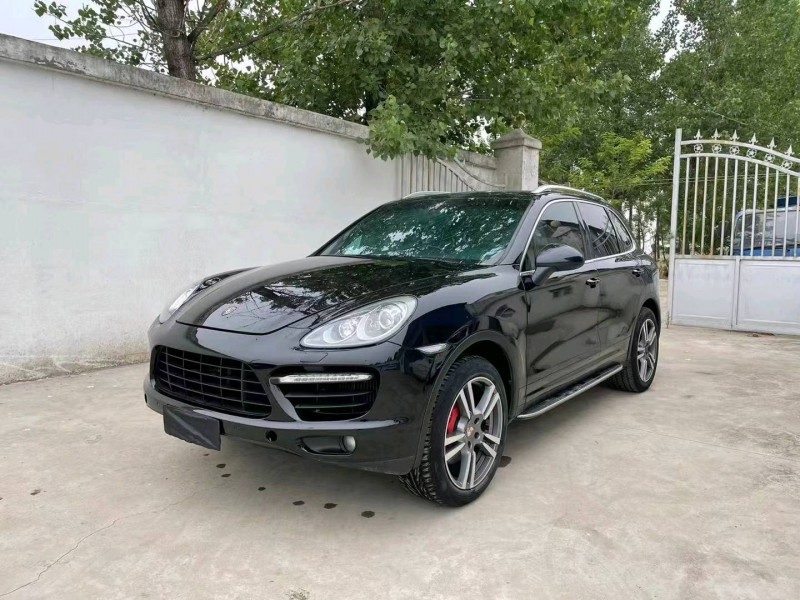 徐州14年保时捷卡宴3