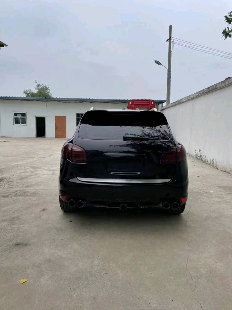 徐州14年保时捷卡宴9