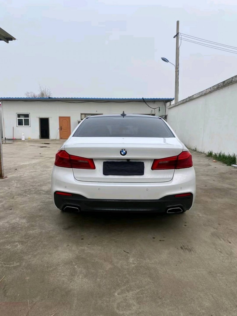 徐州19年宝马5系9