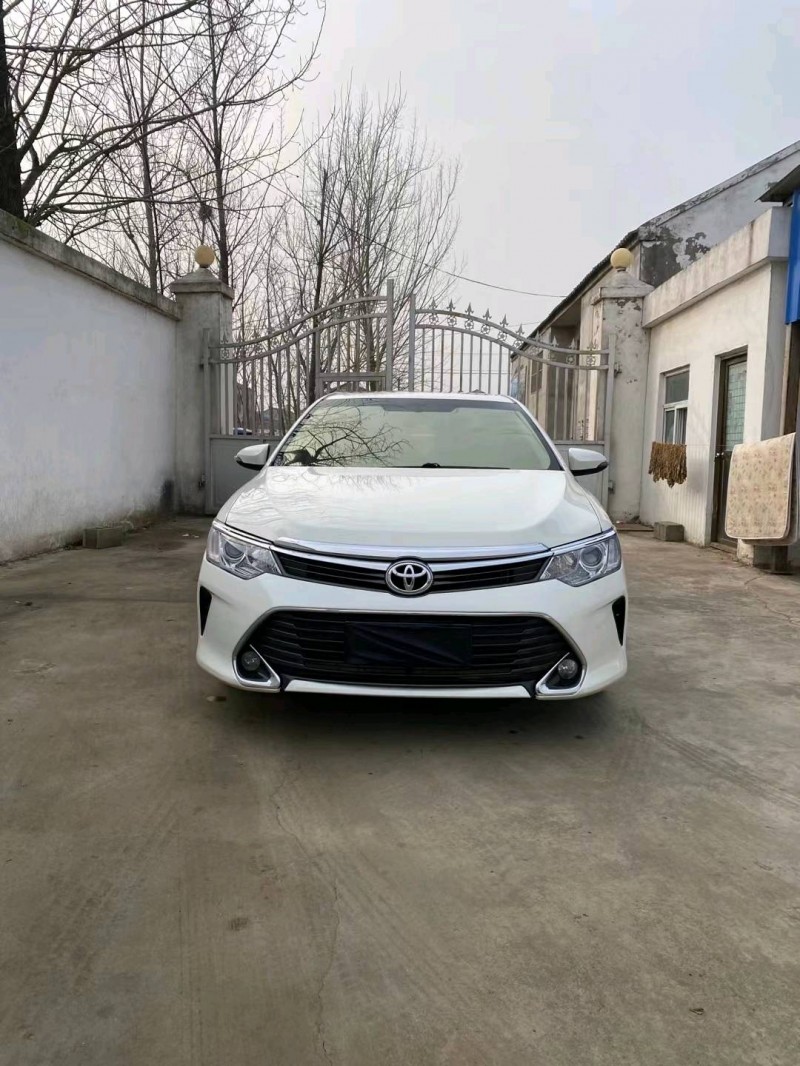 徐州17年丰田凯美瑞1