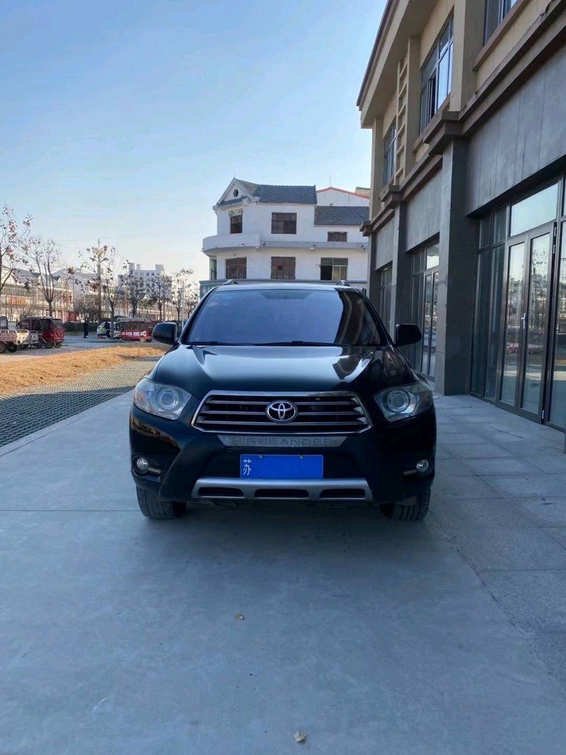 徐州12年丰田汉兰达1