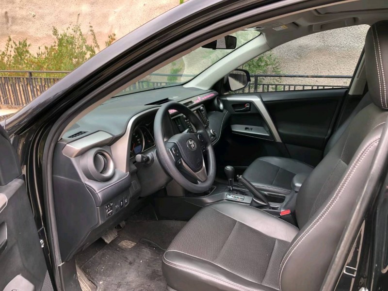 青島19年豐田RAV4榮放6