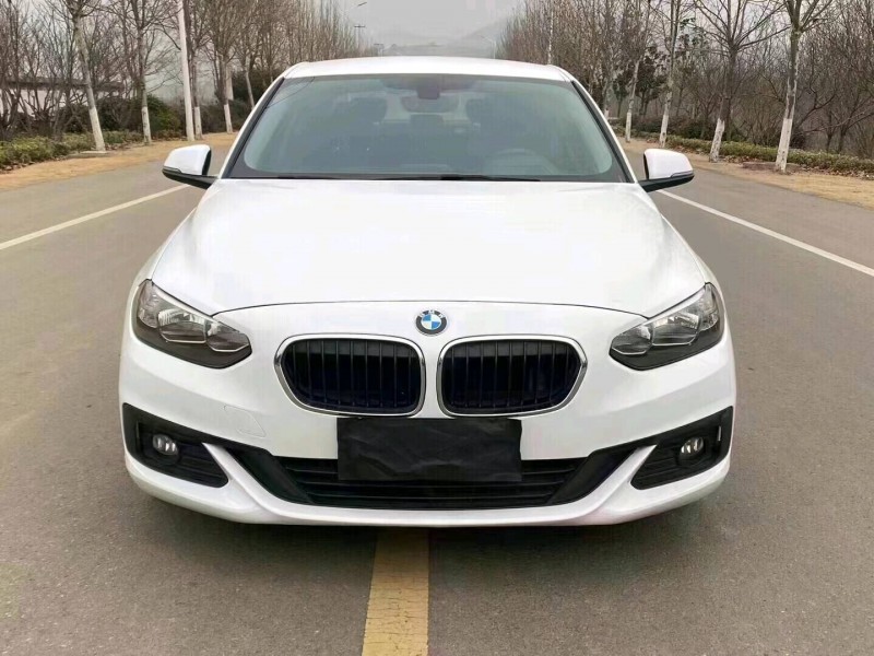 徐州17年宝马1系9