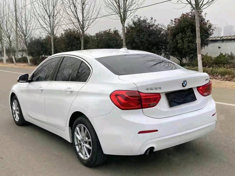 徐州17年宝马1系2