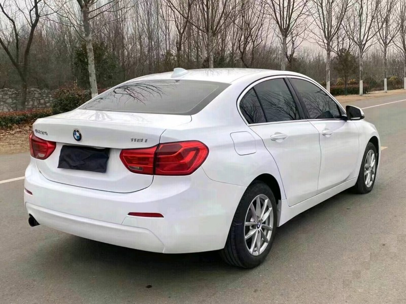 徐州17年宝马1系1