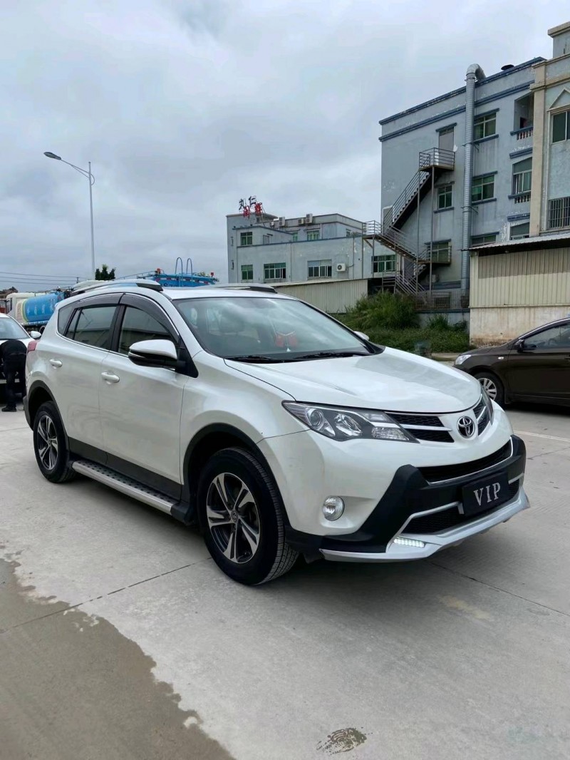 東莞15年豐田RAV4榮放7