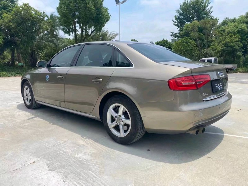 北京13年奥迪A4L4