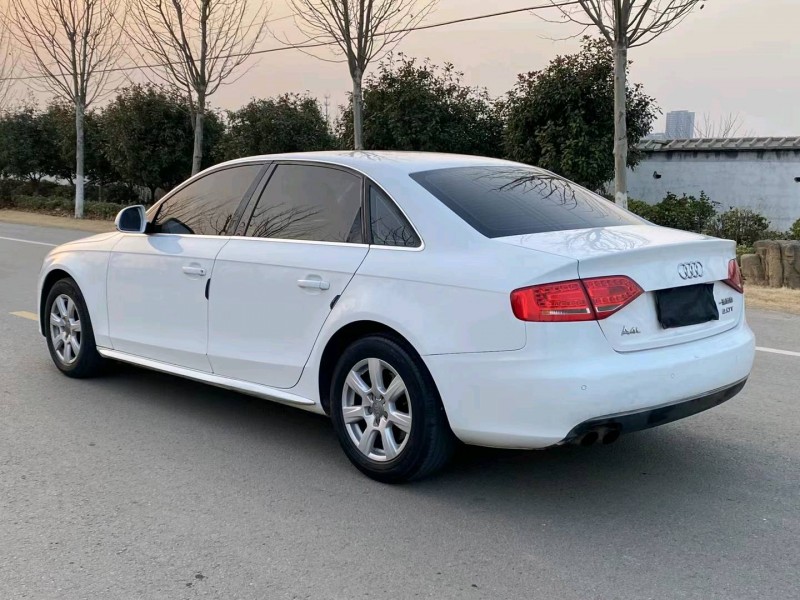 徐州10年奥迪A4L8