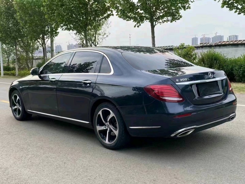 徐州18年奔驰E8