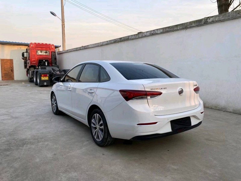 徐州21年别克英朗8