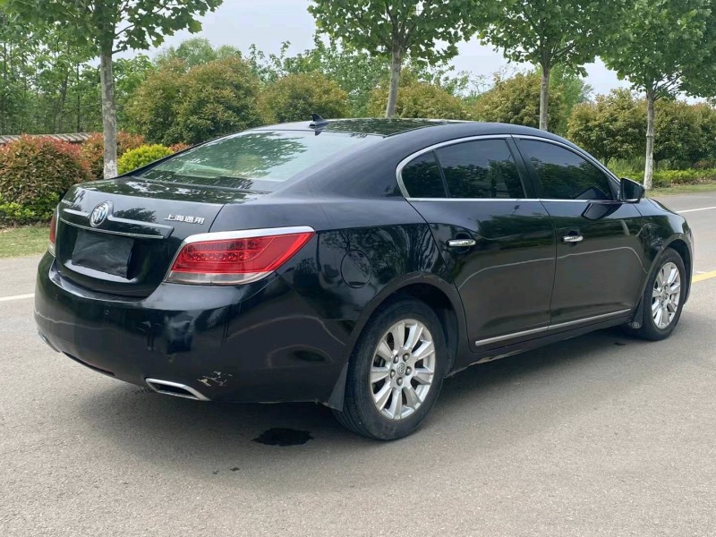 徐州13年别克君越9