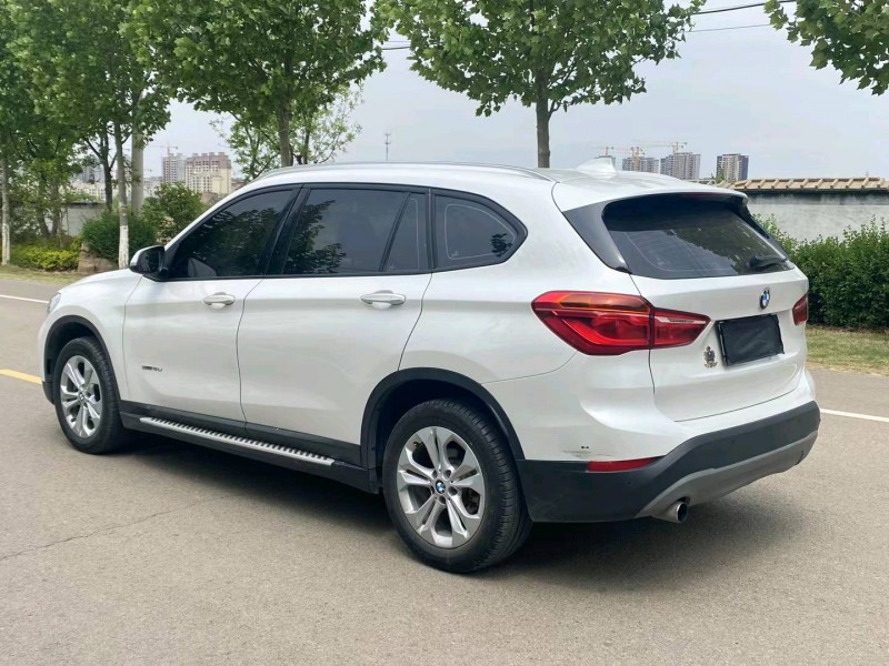 徐州17年宝马X12