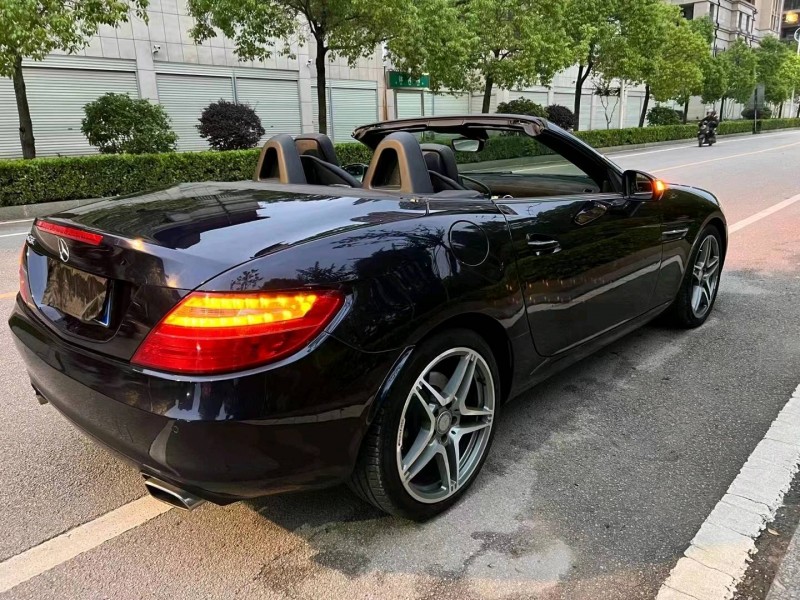 岳陽12年奔馳SLK7