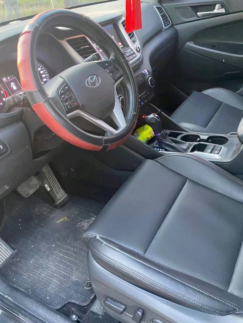 徐州18年现代途胜6