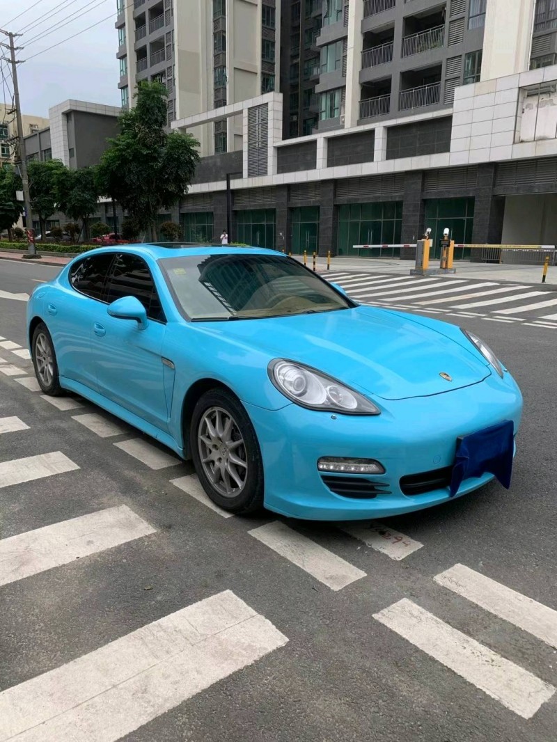 中山13年保時捷帕拉梅拉3