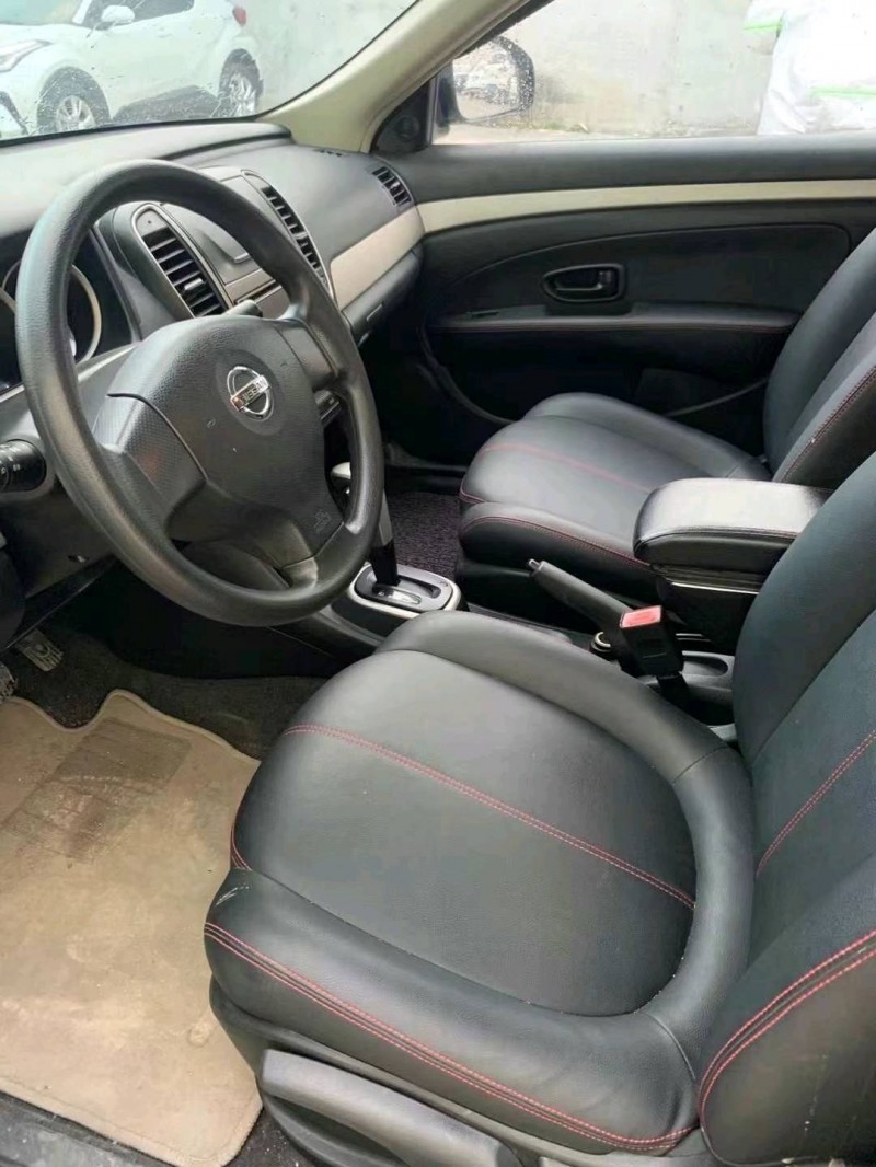 中山15年日產軒逸7