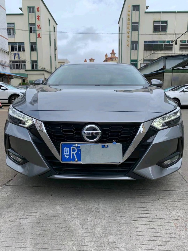 中山21年日產軒逸1