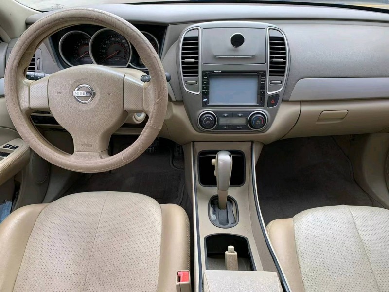 中山14年日產軒逸7