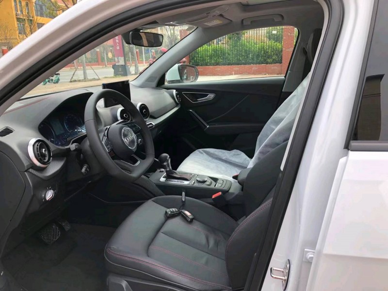 北京22年奥迪Q23