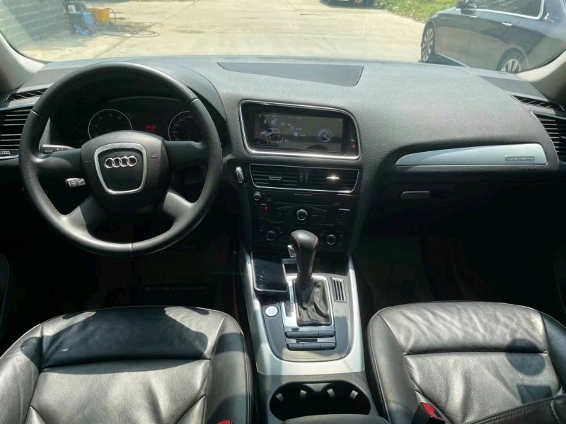 北京11年奥迪Q56