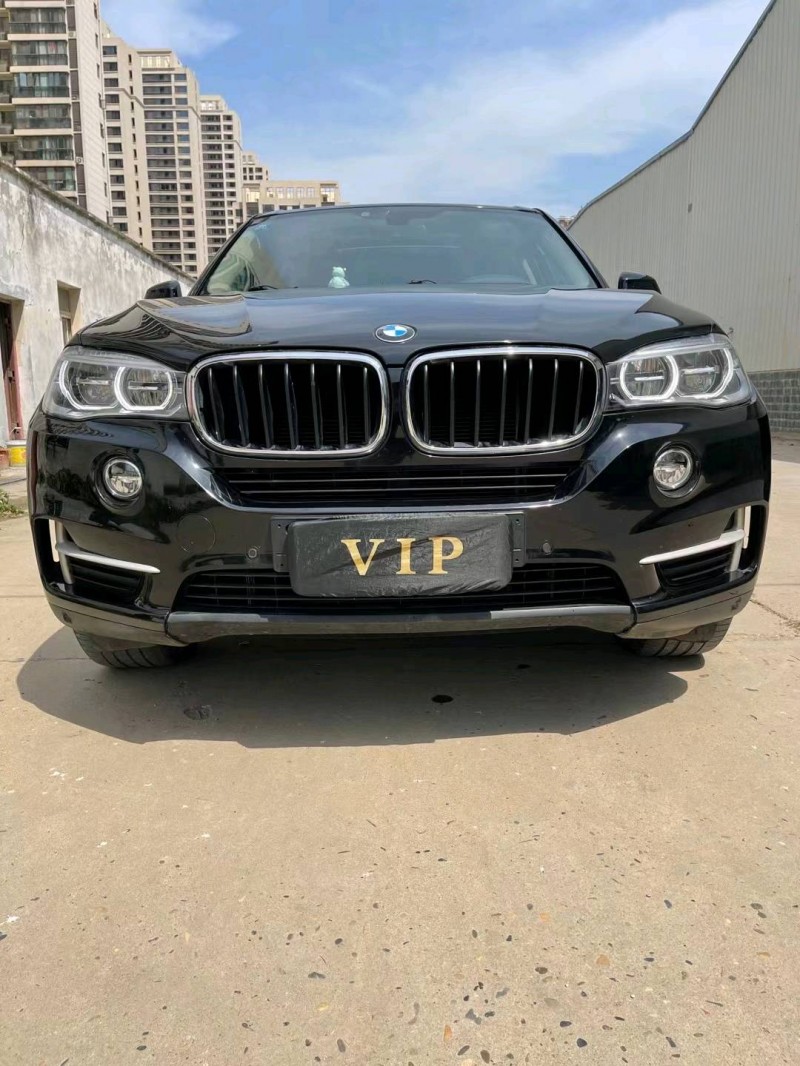 北京18年宝马X59