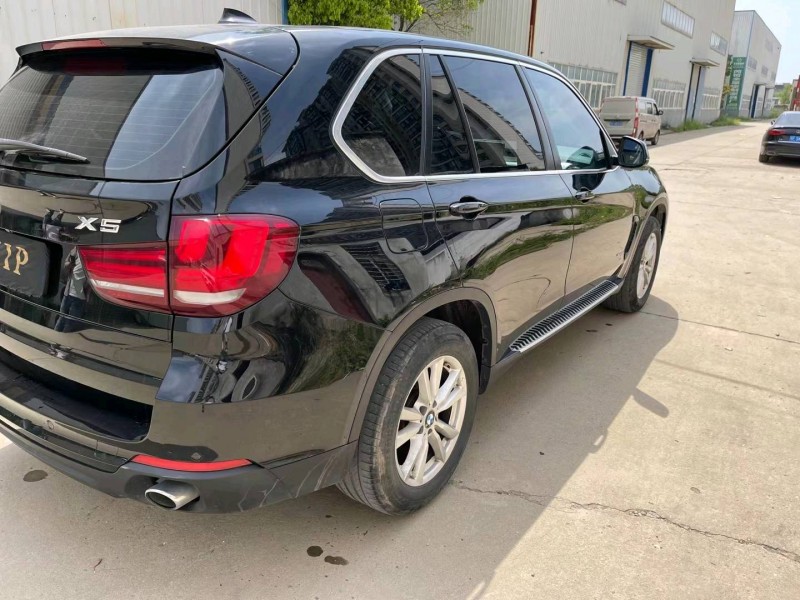 北京18年宝马X52