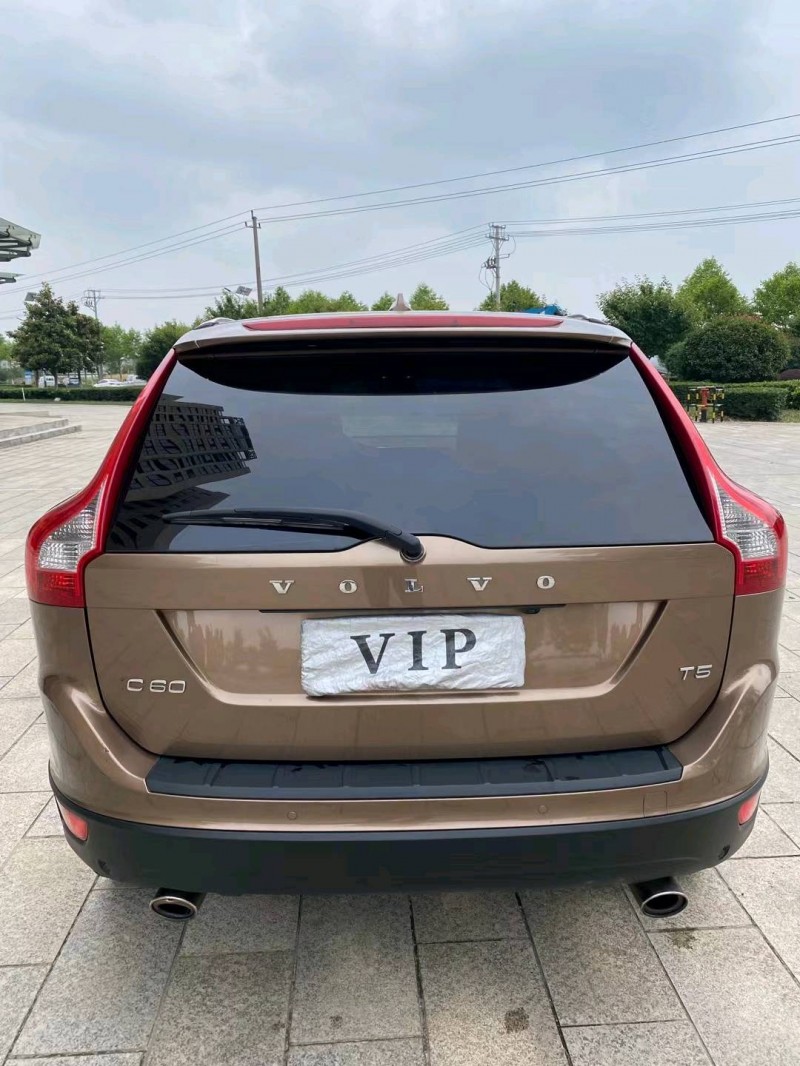 宜昌12年沃爾沃XC605