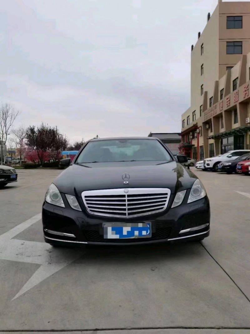青岛10年奔驰E8