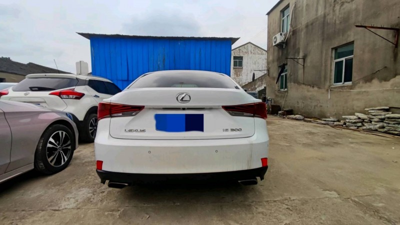 苏州18年雷克萨斯IS3