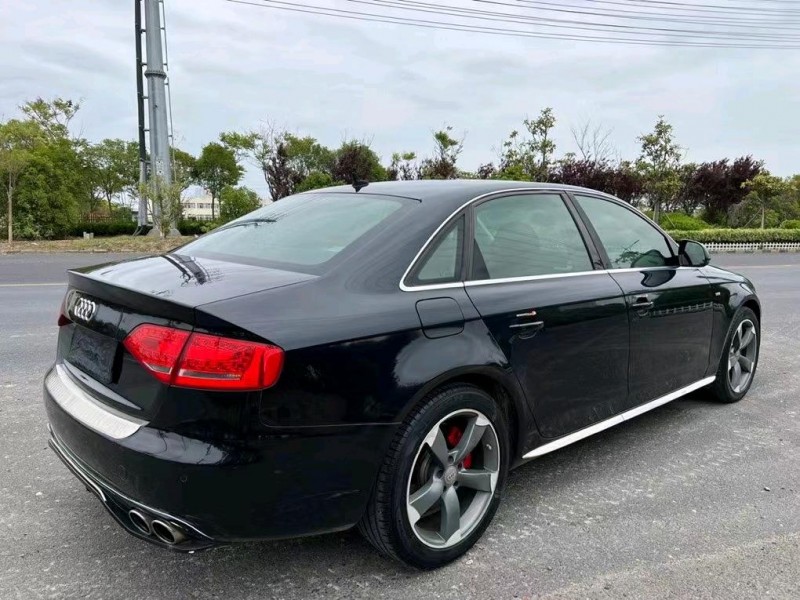 盐城12年奥迪A4L8