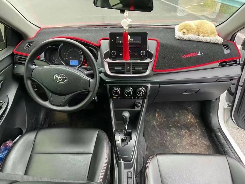 貴陽21年豐田YARiS L 致享5