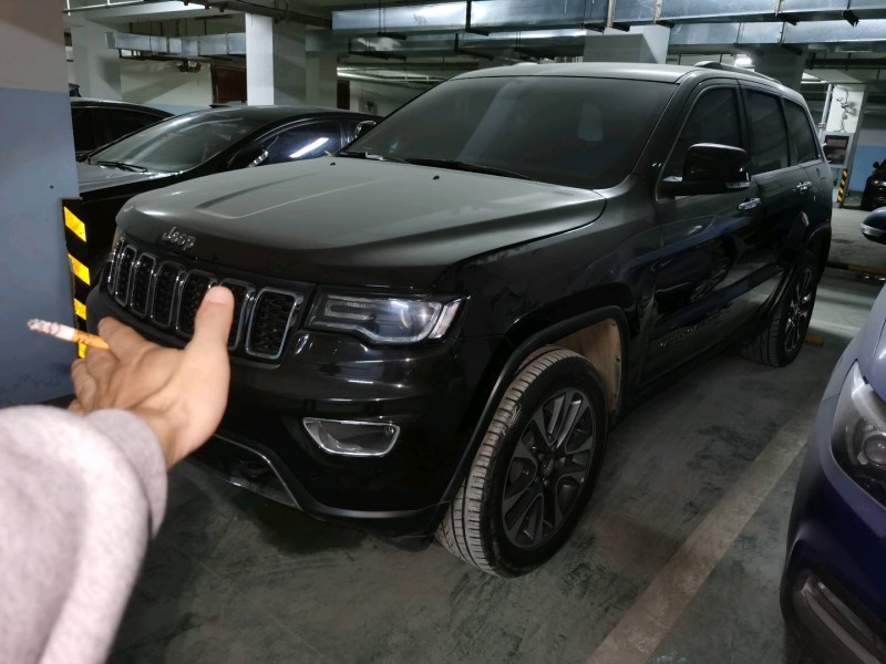 合肥19年Jeep大切諾基5