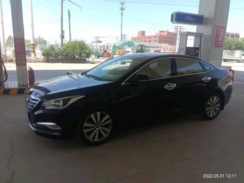 保定15年现代名图3