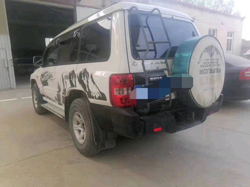 保定17年獵豹汽車Q65
