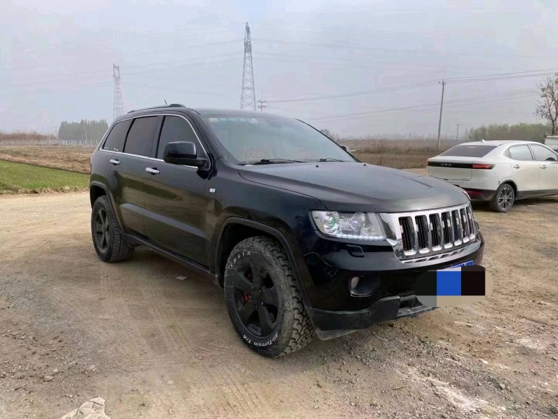 保定12年Jeep大切諾基2