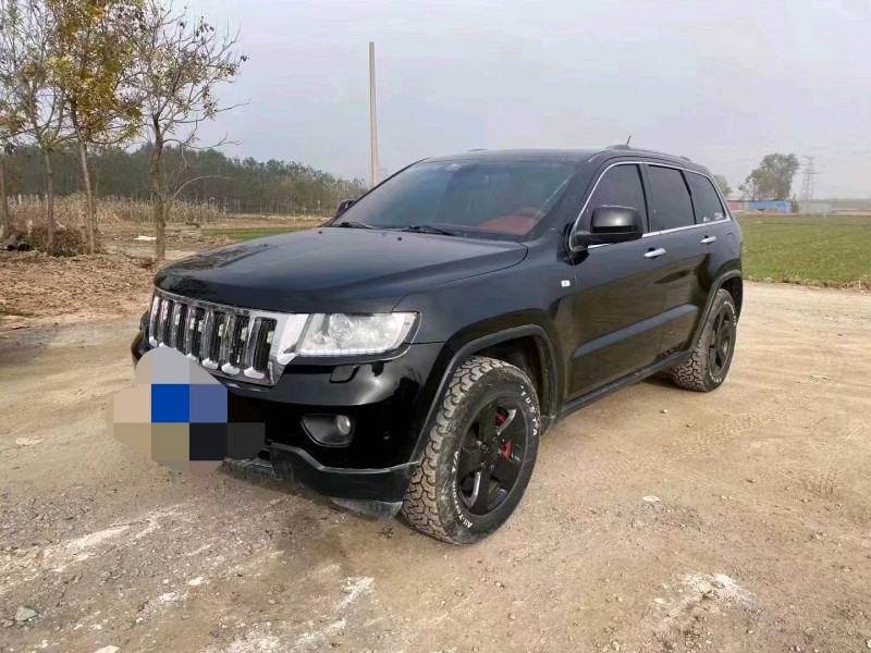 保定12年Jeep大切諾基3