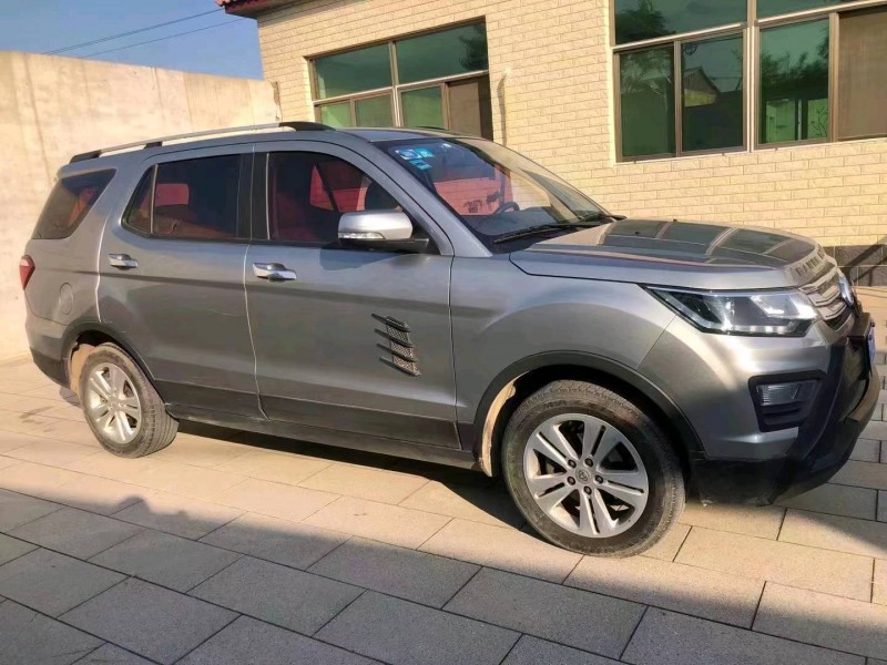 保定17年長安汽車CX702