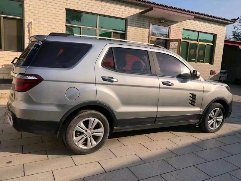 保定17年長安汽車CX705